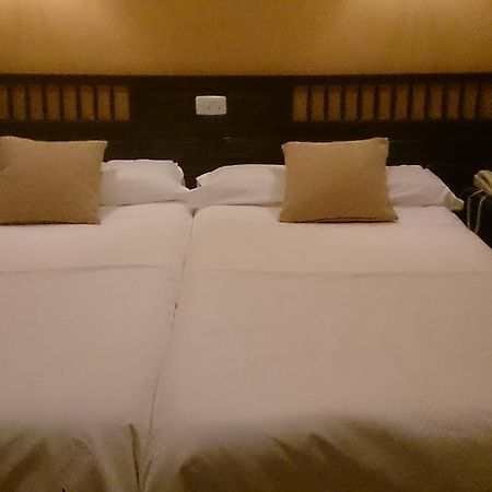 Hostal Residencia Avenida كوينكا المظهر الخارجي الصورة