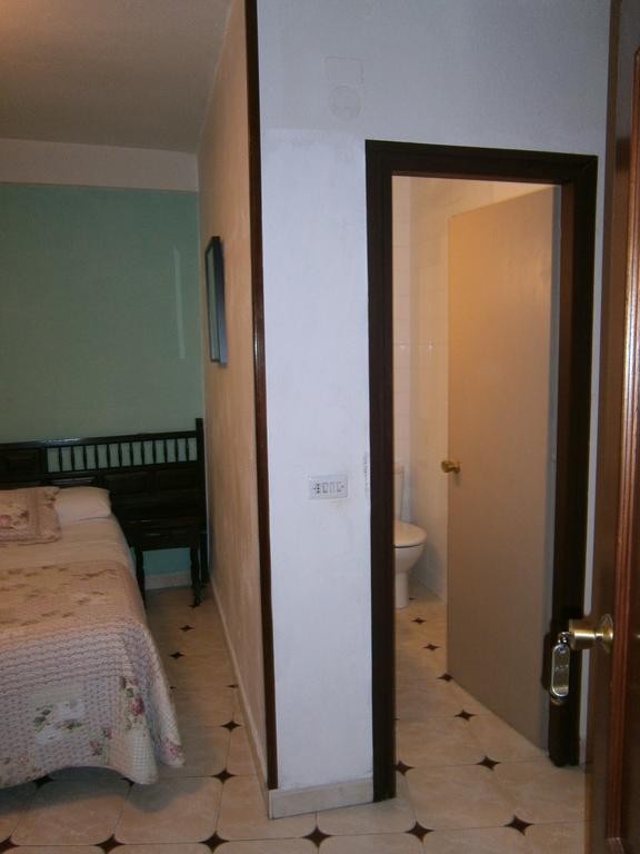 Hostal Residencia Avenida كوينكا المظهر الخارجي الصورة