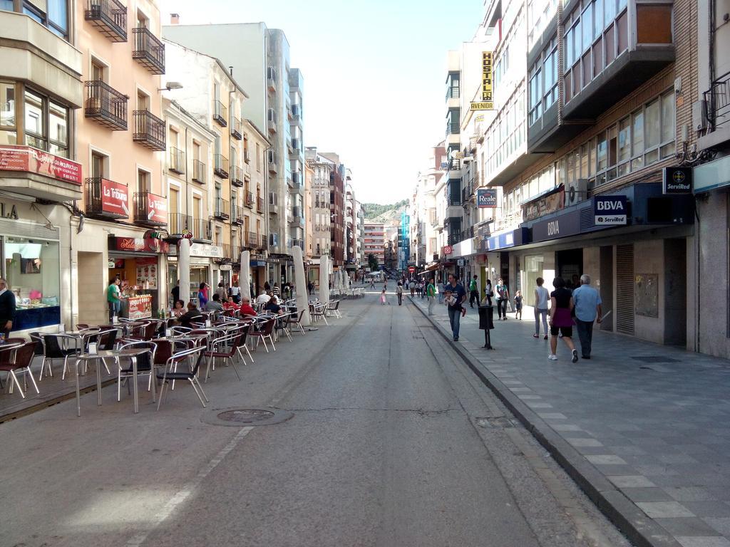 Hostal Residencia Avenida كوينكا المظهر الخارجي الصورة